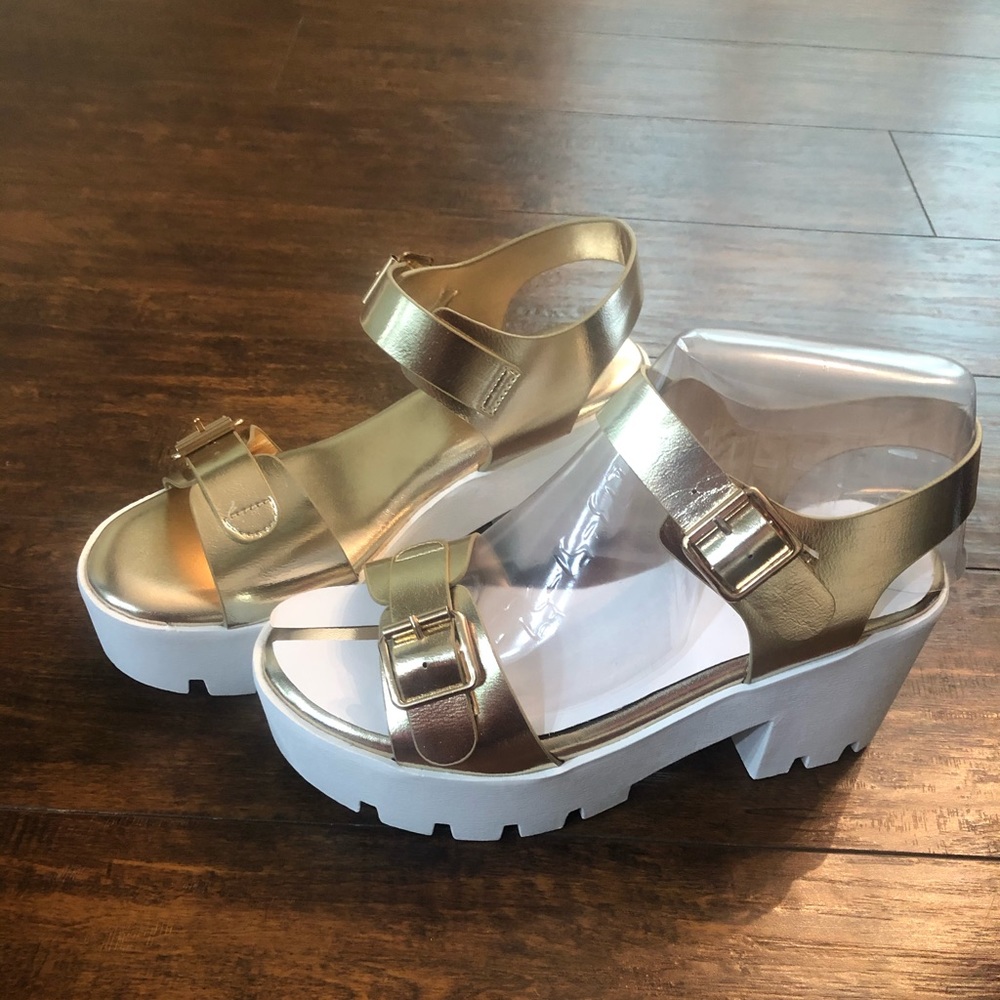 Block sandals ❤️❤️